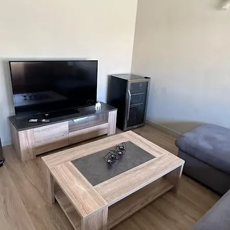 Entre Vignes Et Mer, Avec Wifi, Clim Et Netflix