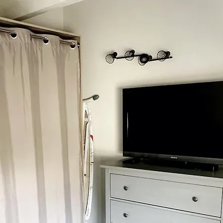 Entre Vignes Et Mer, Avec Wifi, Clim Et Netflix Mireval